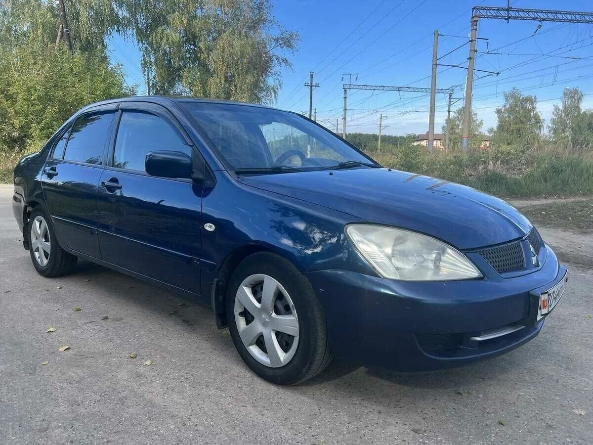 Lancer 9 такси. Mitsubishi lancer 9 2003. Водитель лансер 9. Митсубиси лансер 9 поколения. Лансер 9 1.