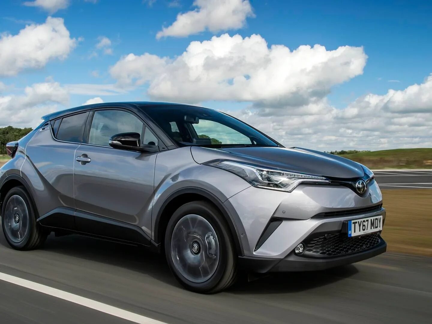 Toyota c-hr 2019-2023 i рестайлинг, 1,2 cvt. Тойота chr 1. Тойота chr 1. Тойота c-hr синяя. Toyota c-hr i.