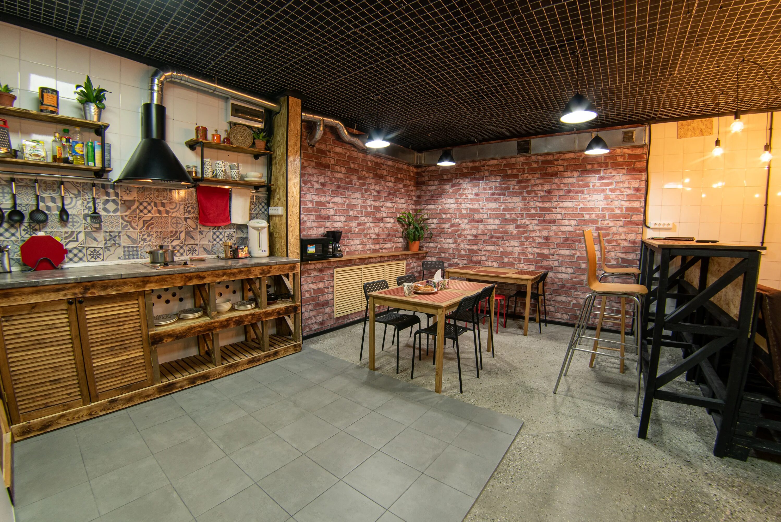 хостел фабрика. хостел фабрика. общежитие в хабаровске. хостел fabrika moscow. общежитие фабрики красный октябрь москва.