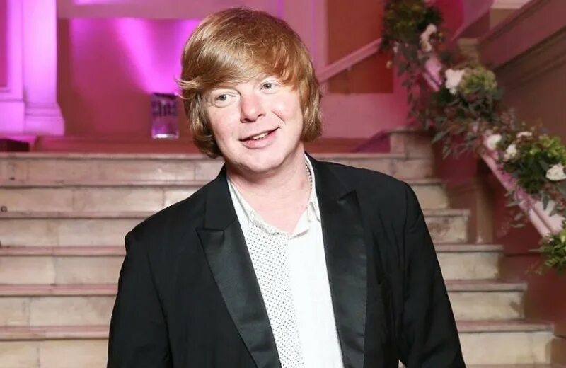 Певец андрей григорьев аполлонов. Андрей григорьев-апполонов – младший (андрей бурдуков). Андрей григорьев-аполлонов рыжий из иванушек. Андрей григорьев-аполлонов брат. Андрей григорьев-аполлонов.