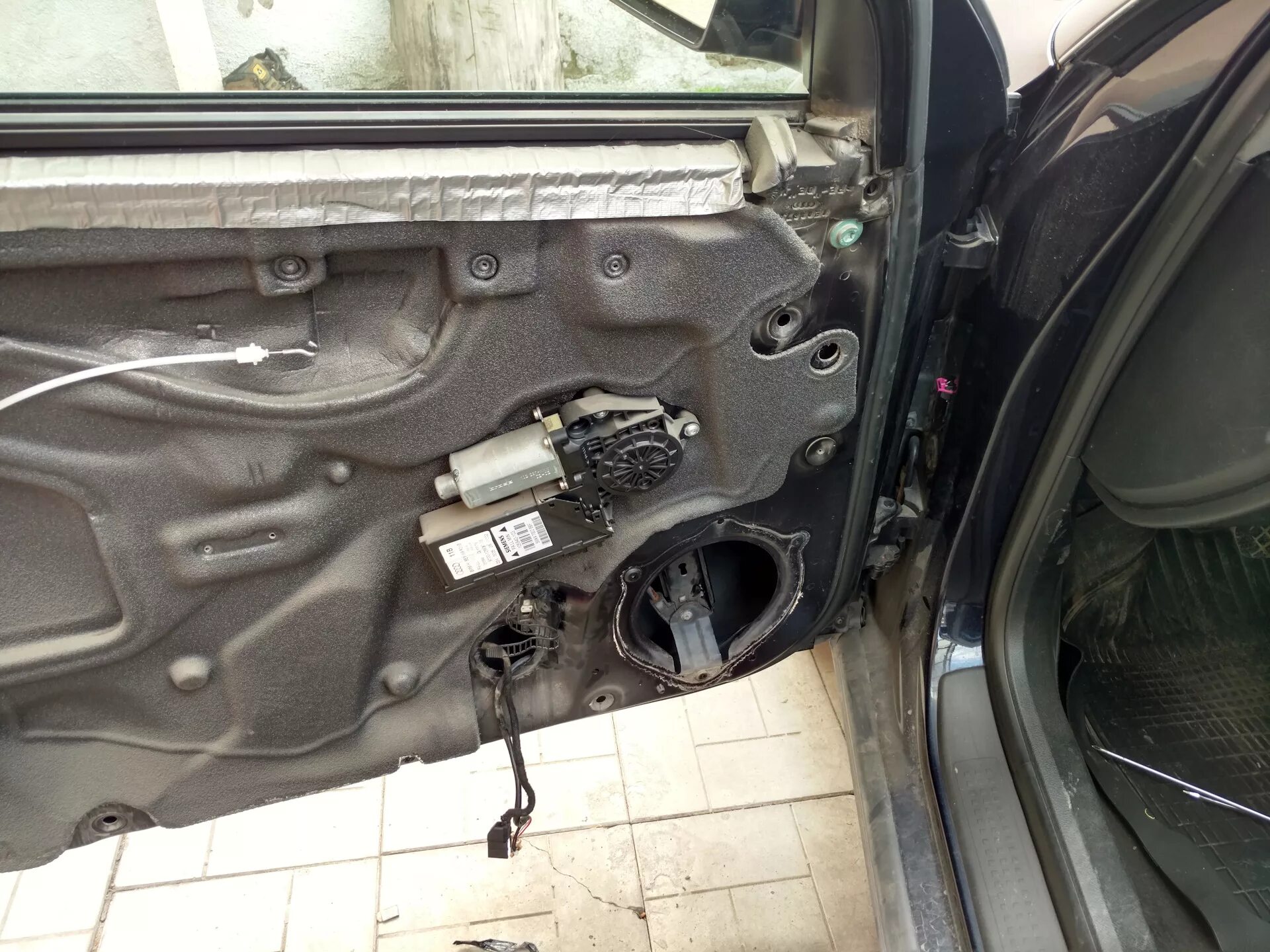 Ремонт проводки водительской двери - Audi A4 B6 - Audi A4 (B6), 1,8 л, 2002 года