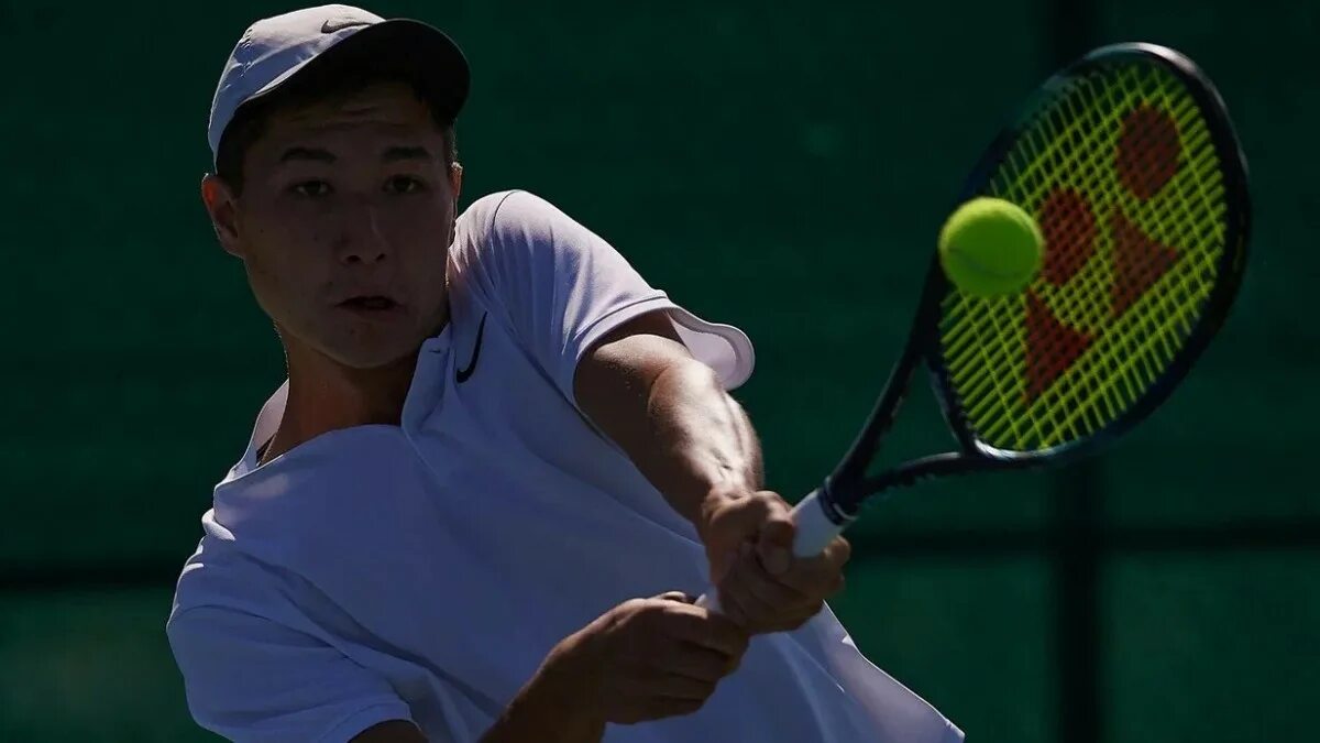 Хуслер жукаев. Бейбит жукаев. zukayev beibit tennis. теннисисты казахстана. большой теннис.