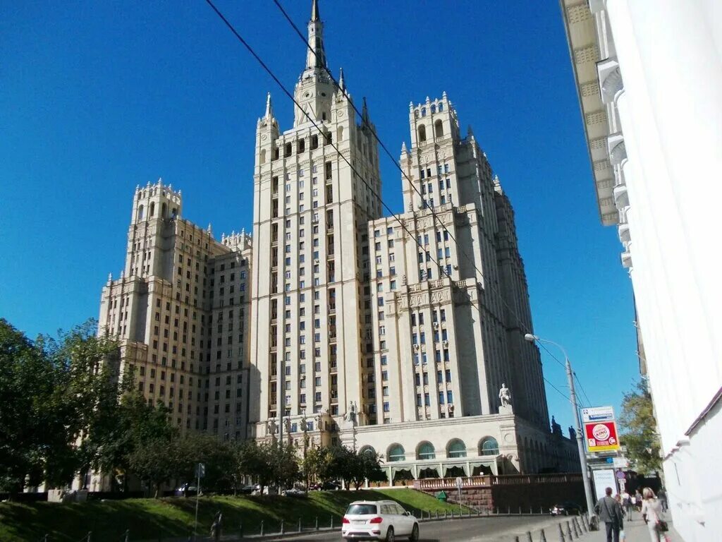 кудринская, д. кудринская высотка москва. дом авиаторов сталинская высотка. кудринская площадь москва. москва кудринская площадь 1.