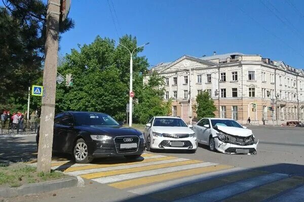 Нальчик новочеркасск. Москва новочеркасск на карте. Новочеркасск москва путь. Рязань новочеркасск. Ростов воронеж расстояние.
