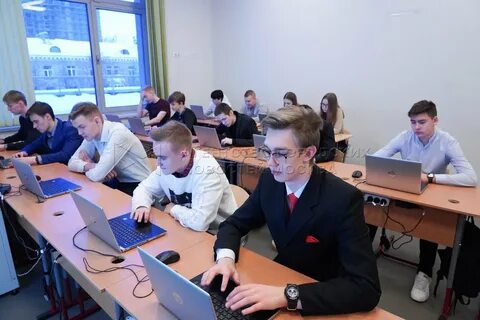 Выступать в инициативой