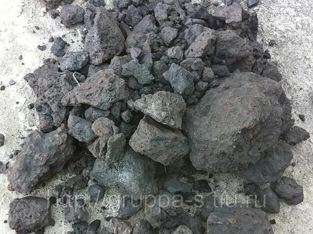 Металлический шлак. Губчатый титан. Титановая губка. Titanium slag. Титановая окалина.