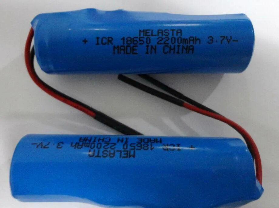 Купить батарейку 3.7. Литий ионные батареи 3.7v 13300. 3.7V li-ion 18650 2200mah. Icr18650p-1500mah 3.7v. Аккумулятор 18650, 2200mah, 3.7v.