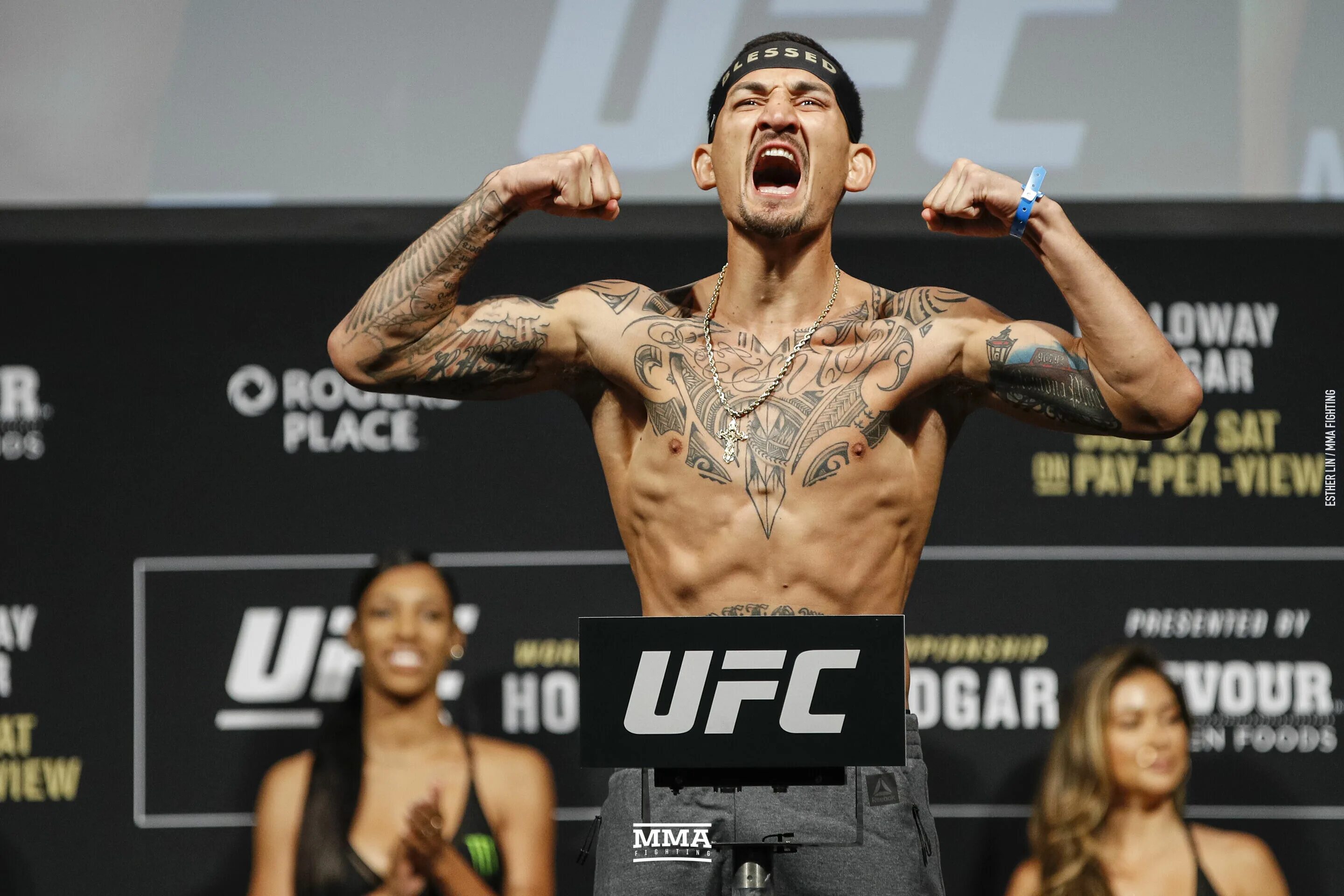 Конор макгрегор ufc 229. Конор макгрегор взвешивание 2013. Нейт диас на взвышивании. Tuf 25. Фото взвешенная.