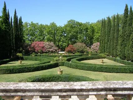 Garden b c