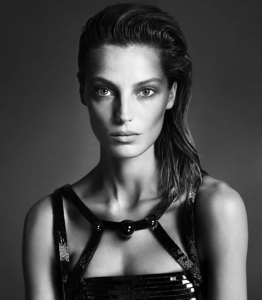 Подходящую модель. Daria werbowy 2025. фотомодели дарья вербова. дарья вербова 2025. дарья вербови модель фото.