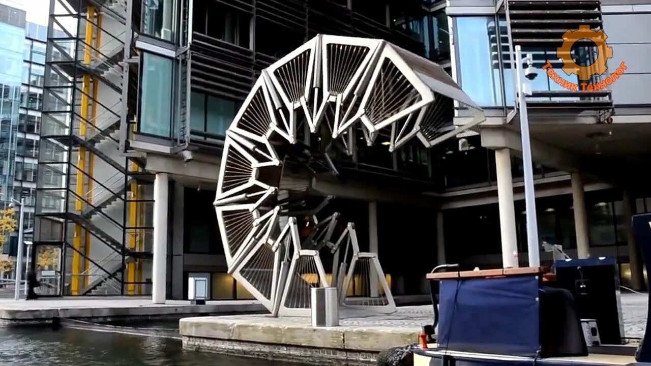 Rolling bridge. Мост роллинг rolling bridge англия. the rolling bridge. шедевры инженерной мысли. the rulling bridge belocp.