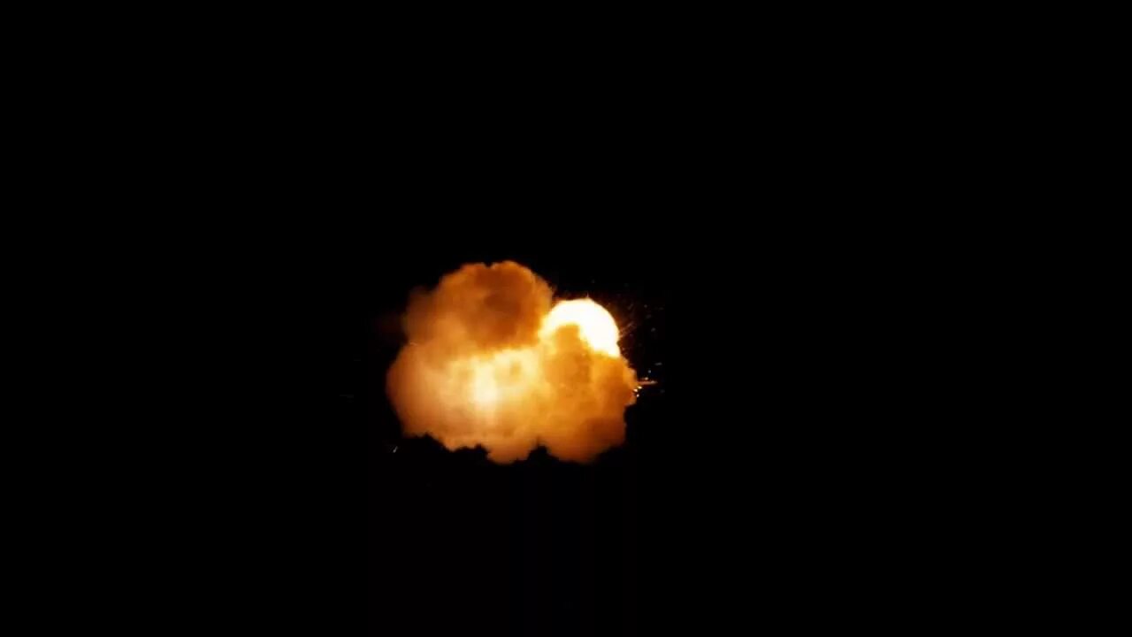 Футаж выстрела. Muzzle flash вспышка. взрыв от выстрела. эффект выстрела для монтажа.