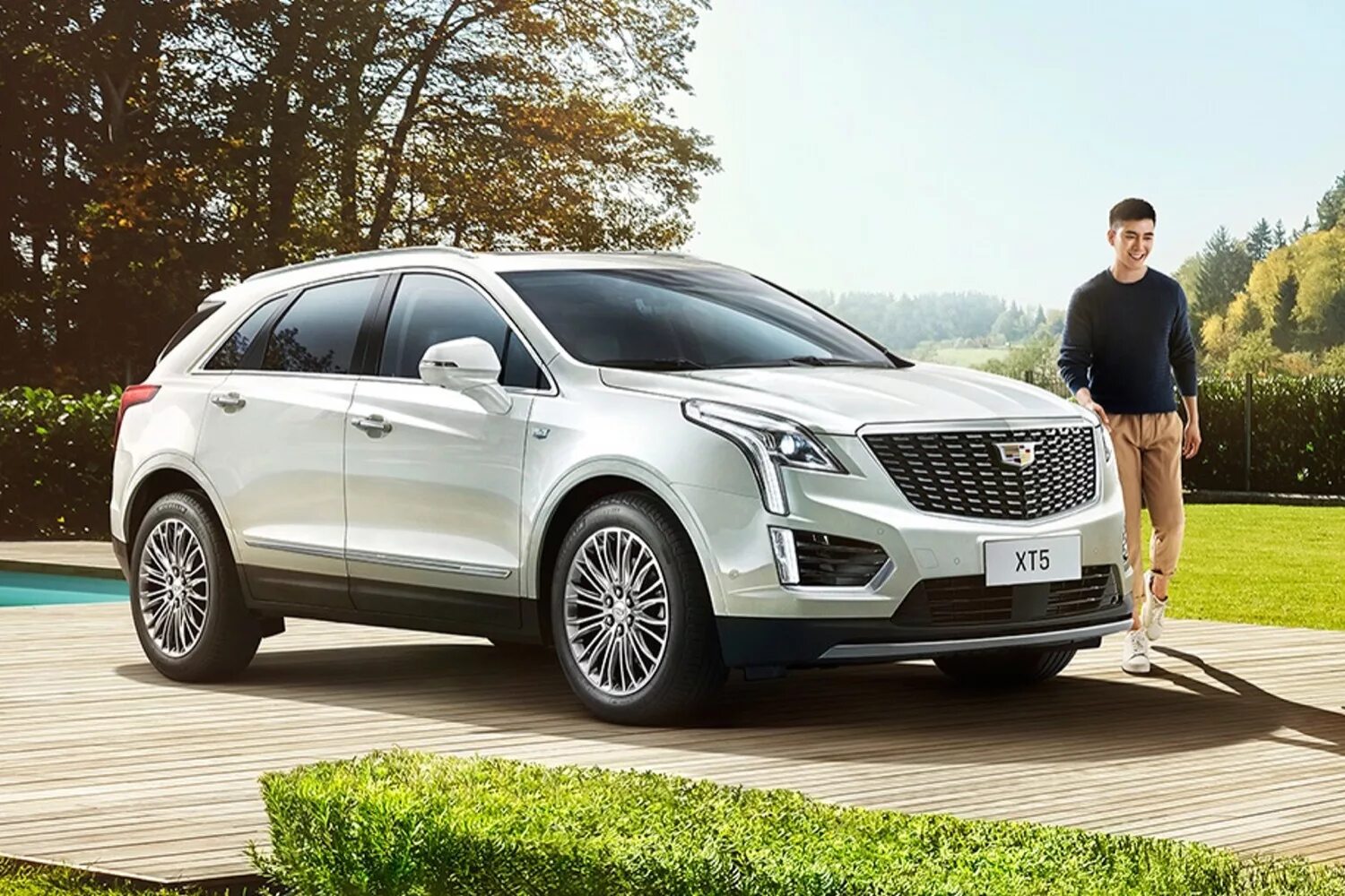 Cadillac кроссовер xt5. Xt5 350t Кадиллак. Cadillac xt5 2022. Кроссовер Кадиллак хт5. 2020 пятерка