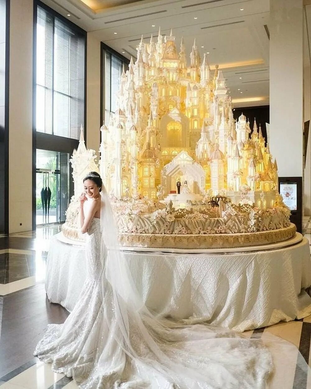 Ренат Агзамов Свадебные торты. Шикарный свадебный торт. Невероятные торты