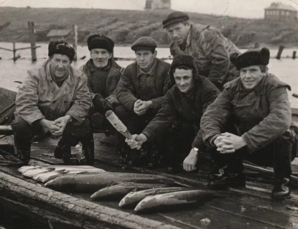 Рыболовецкий колхоз Балтика Вистино. Рыболовецкая Артель (колхоз) "нижнее Пронге". Рыболовецкие артели 1930. Рыболовецкая Артель на Ладожском озере. Артель 50