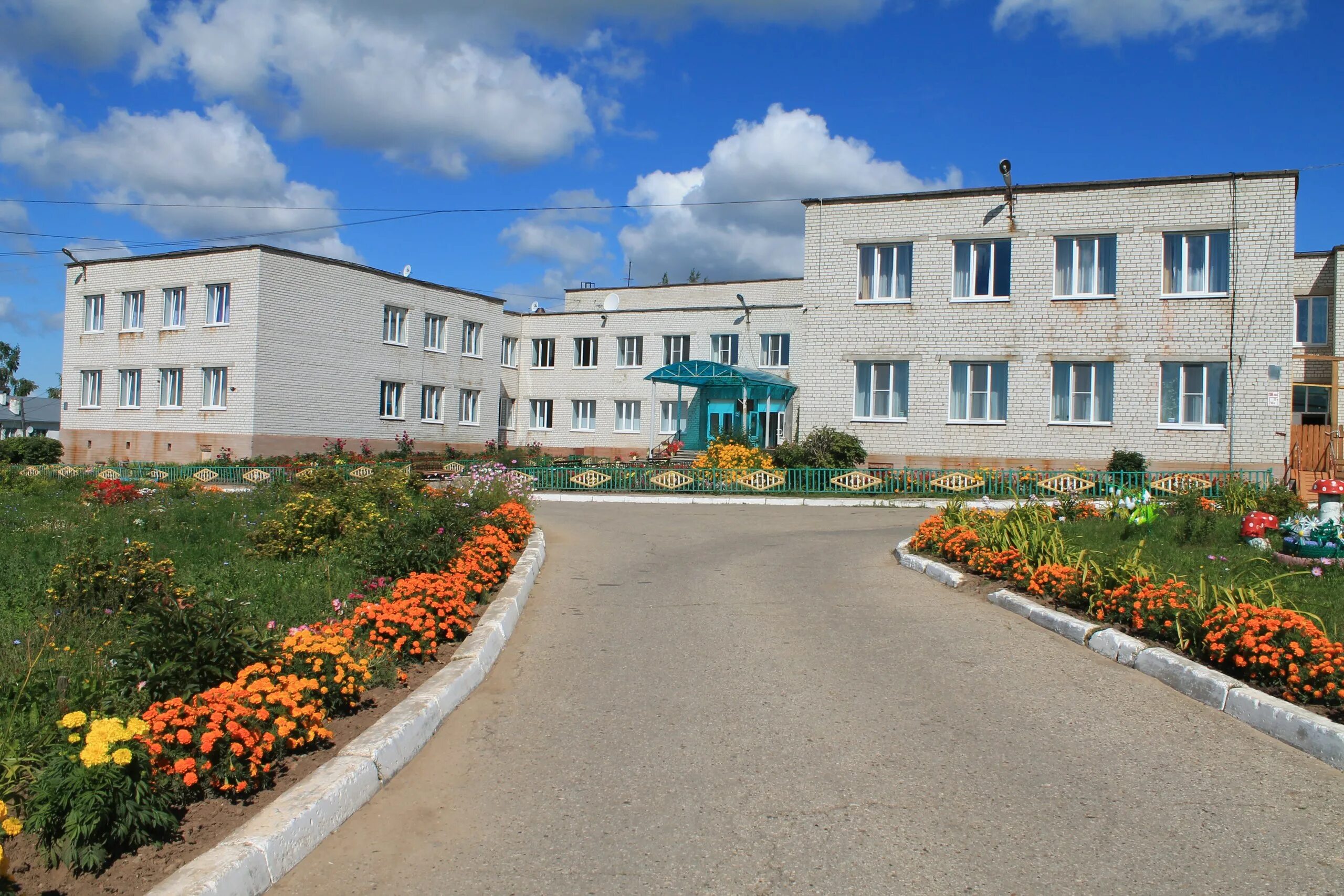 Кугеси детский дом интернат. Интернат 6 неврологический. Дом интернат чувашия. Чувашия дом интернат. Новочебоксарский центр социального обслуживания населения.