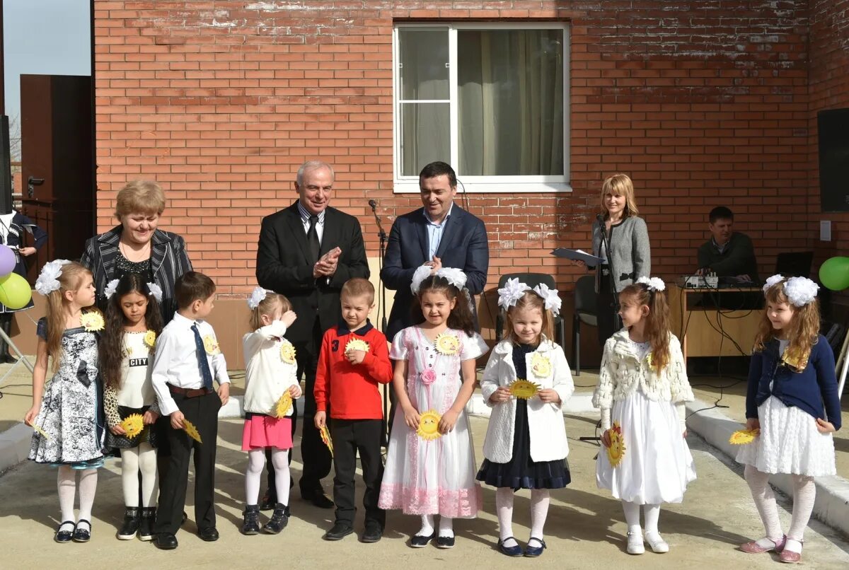 п. поселок яблоновка краснодарский край. посёлок яблоновский краснодарский край. яблоновский мост в краснодаре. погода яблоновский адыгея.