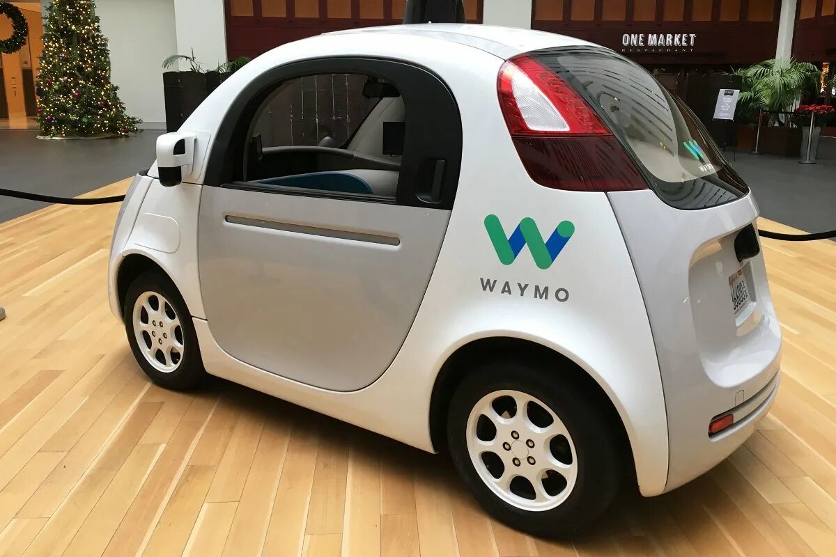 Сколько живут машины. Waymo self-Driving cars. Waymo беспилотные автомобили. Google Waymo автомобиль. Alphabet Waymo.