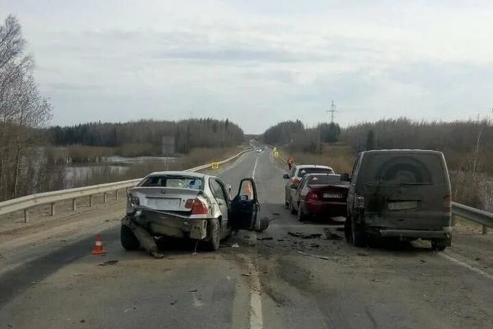 Федеральная трасса Нефтеюганск Пыть Ях. Авария на трассе Мамонтово Нефтеюганск. Авария Пыть Ях Нефтеюганск вчера.