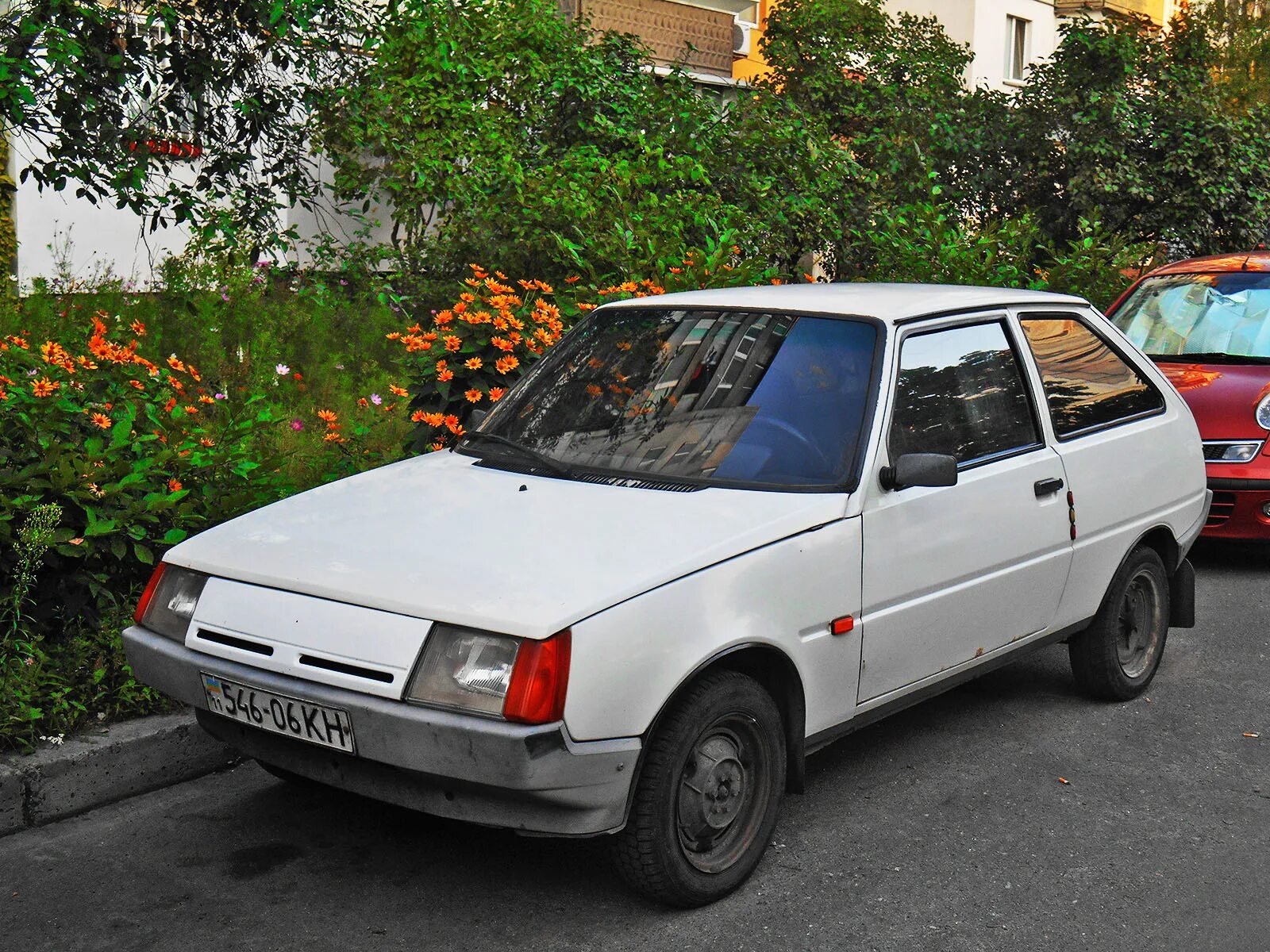 ЗАЗ-1102 «Таврия». Таврия 1102. ЗАЗ Таврия белая. ЗАЗ 1102 номер Украина. Номер таврии