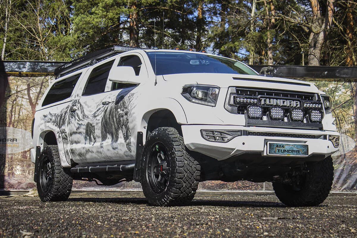 М 4 тундра. Toyota Tundra 4x4 Tuning. Toyota Tundra 2014 Tuning. Toyota Tundra 2014 4x4. Тойота тундра оффроуд.