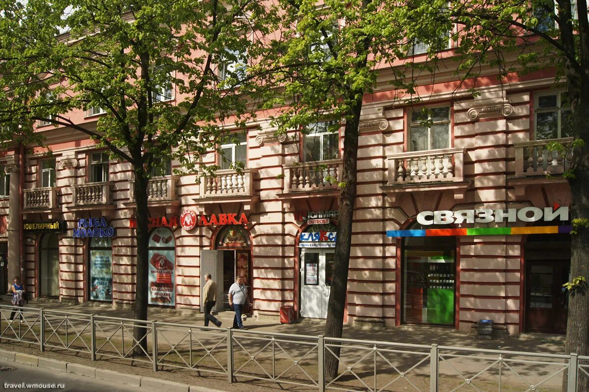 Петергоф санкт петербургский проспект. Санкт-петербургский проспект петергоф. санкт-петербургский пр 25 петергоф. петергоф санкт-петербургский проспект дом 46. петергоф санкт-петербургский проспект 60р интерьер.
