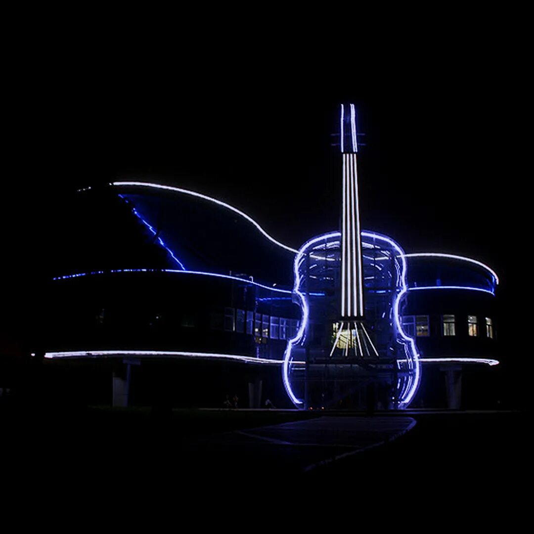 Музыкальное здание (хуайнань, китай). Музыкальные здания. Дом-рояль со скрипкой, хуайнань, китай. Дом-рояль со скрипкой, хуайнань, китай. Дом-рояль со скрипкой, хуайнань, китай.