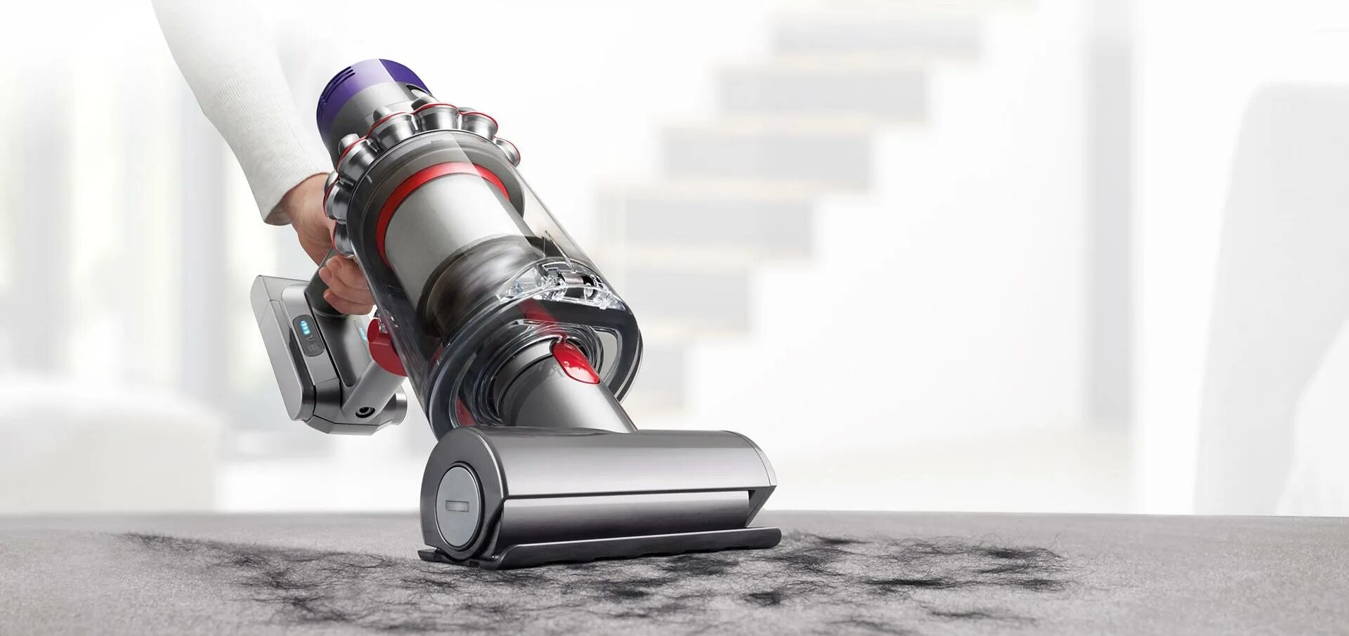 Какие бывают дайсоны. Dyson 10. Dyson v10. Dyson v10 Origin. Dyson Cyclone v10 Red/Grey.