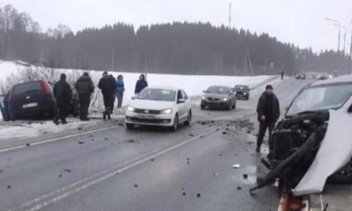 Подслушано в сортавала происшествия. Вчерашняя авария в Сортавала. Жуткая авария трасса Сортавала. ДТП на трассе Сортавала.