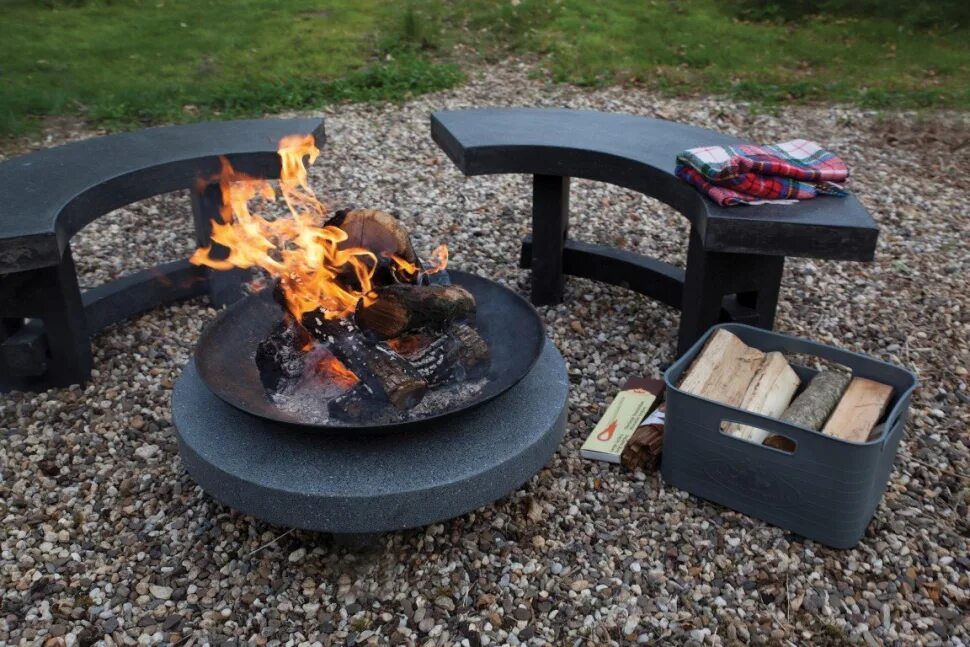 Sunnydaze 30 Inch Black All Star Fire Pit with Cooking Grate and Spark Screen Fi