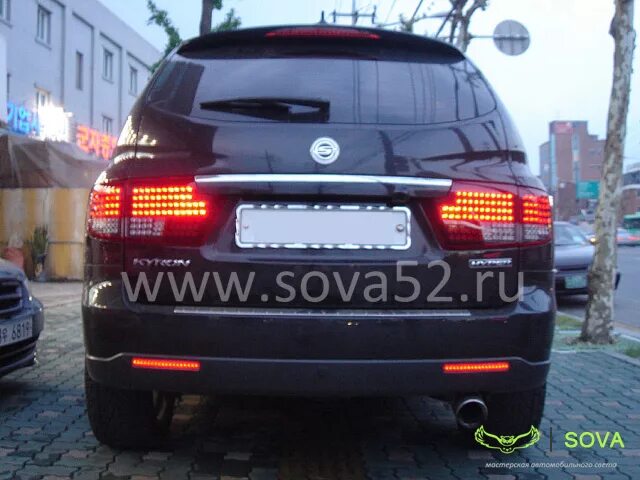 SSANGYONG Kyron led задние фонари. Задние фанарьсаненг Кайрон. Задний фонарь Кайрон 2. Диодные задние фонари на SSANGYONG Kyron.