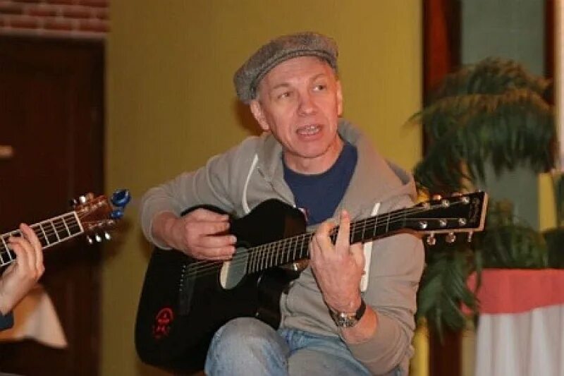 Песни в исполнении скляра