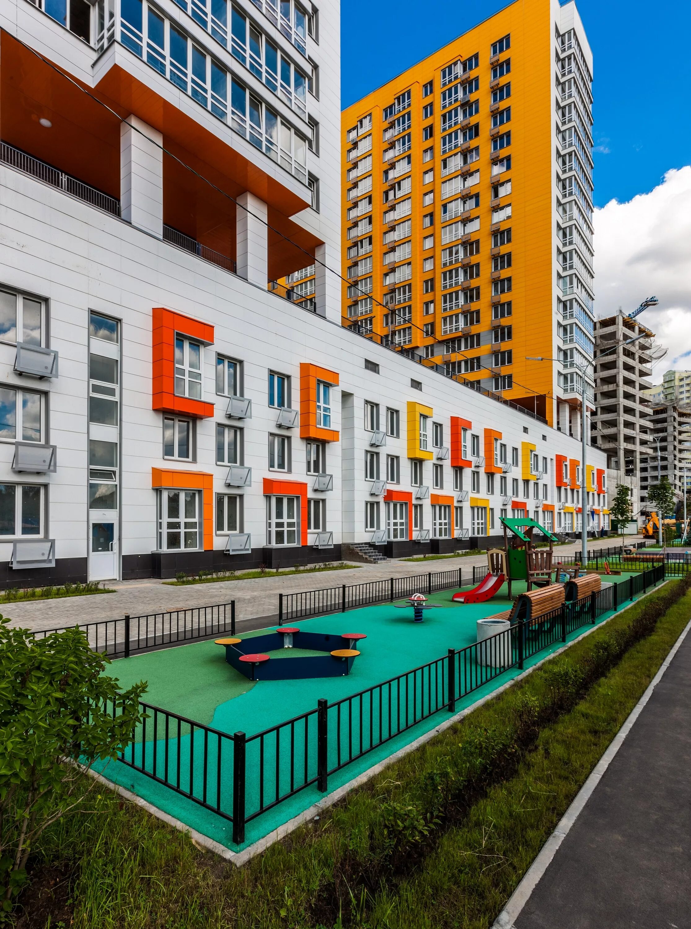 жк радужный видное. видное ул радужная 2. видное. жк краски жизни. г.