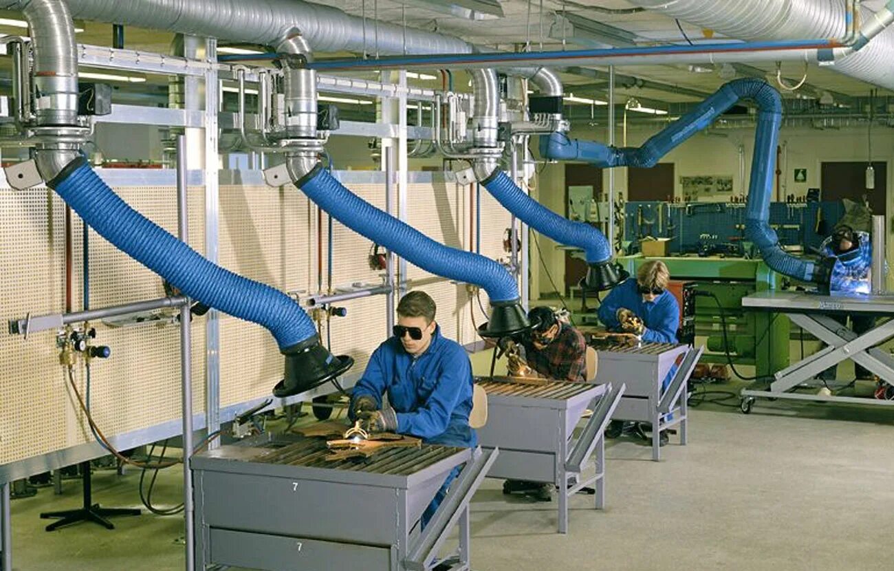 Отсосы пыли. Промышленные системы пылеудаления. Вытяжка для цеха. Вентиляционная система для производственных помещений. Промышленная вентиляция.