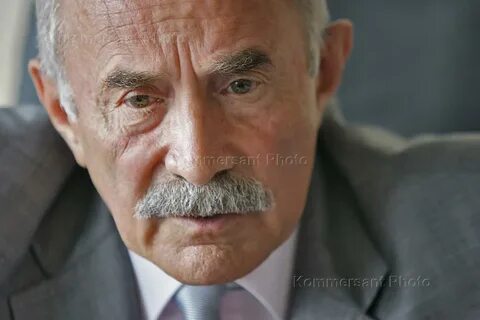 Асламбек аслаханов