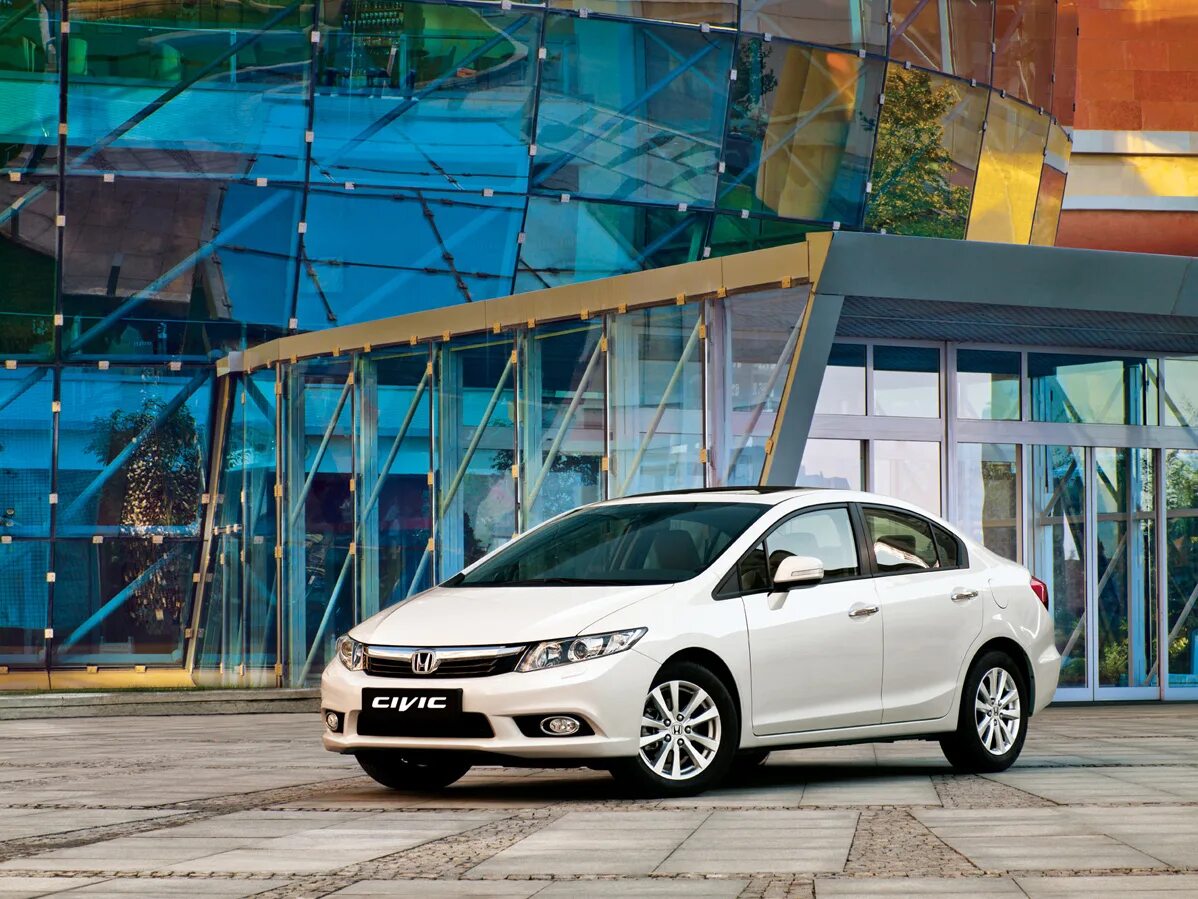 Хонда цивик 9. Honda civic 9. Хонда цивик 9 поколения седан. Цивик 9 поколение седан. Хонда цивик 2013 седан.