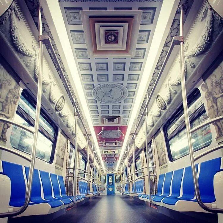 Вагоне спб. Вагоны метро петербургский метрополитен. Вагоне спб. Вагоне спб. 81-714 лвз.