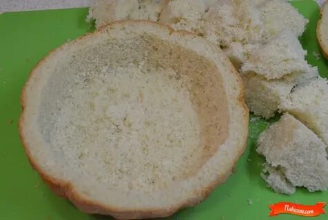 Маленький комочек из мякиша 5 букв круглый