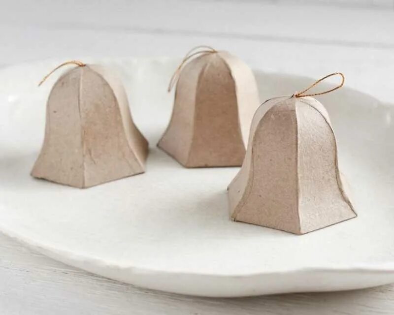 Схемы оригами школа колокольчик. Колокольчик из глины. Колокольчик из бумаги. Как сделать колокольчики из бумаги пошагово. Как сделать колокол.