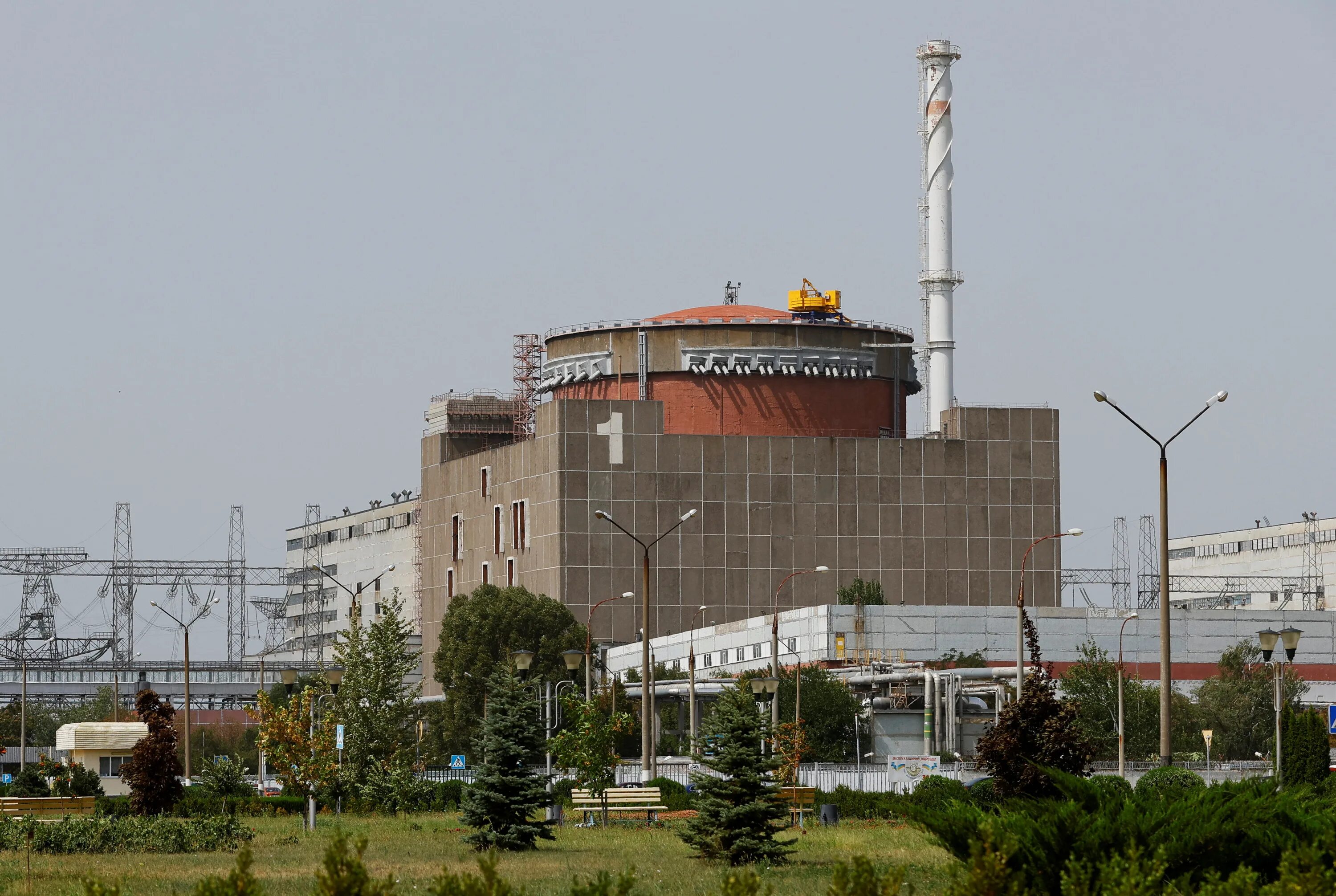 Russia and Ukraine accuse each other of shelling around Zaporizhzhia nuclear pla