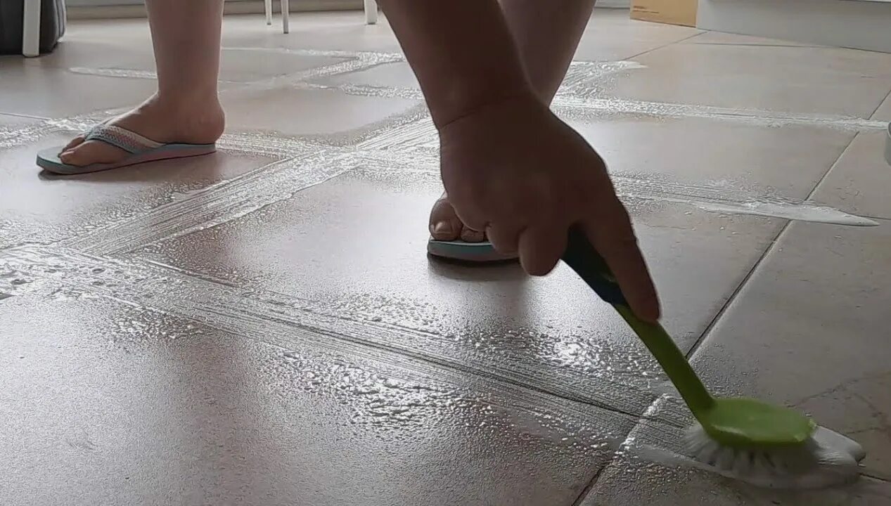 Отбелить кафельную плитку