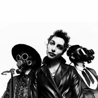 Dead to me palaye