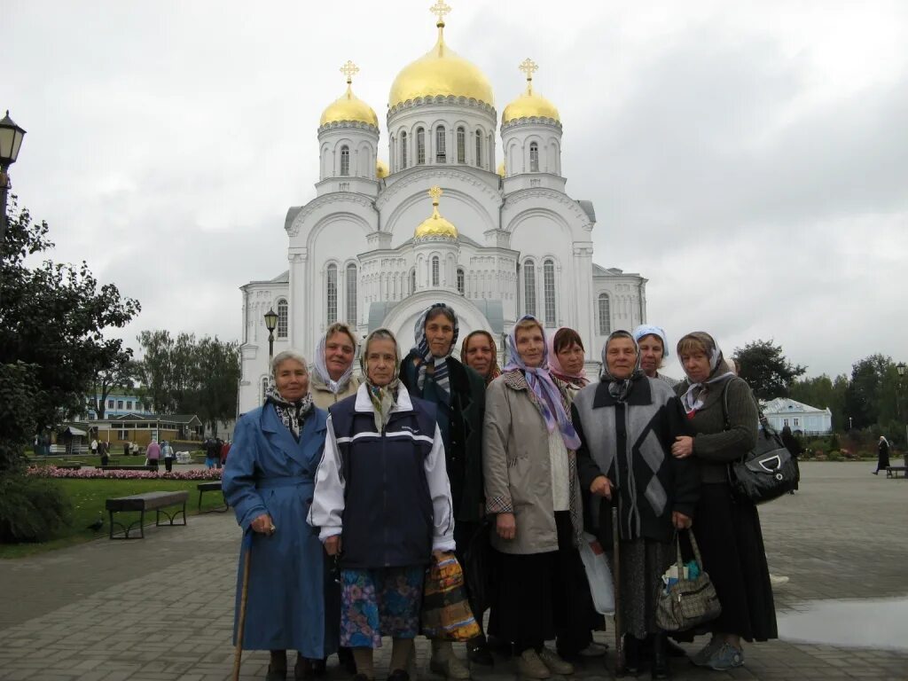 Погода в дивеево на неделю. Саратов Дивеево. Гисметео Дивеево. Климат в Дивеево. Дивеево из Саратова.