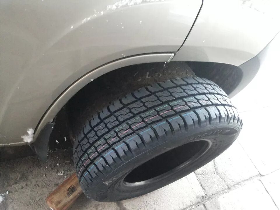 Пежо боксер колеса 215/70 r15 штатная. 205 65 R15 на Пежо. 205/65 R15. Пежо 308 резина 205/65 r15. Купить резину на пежо