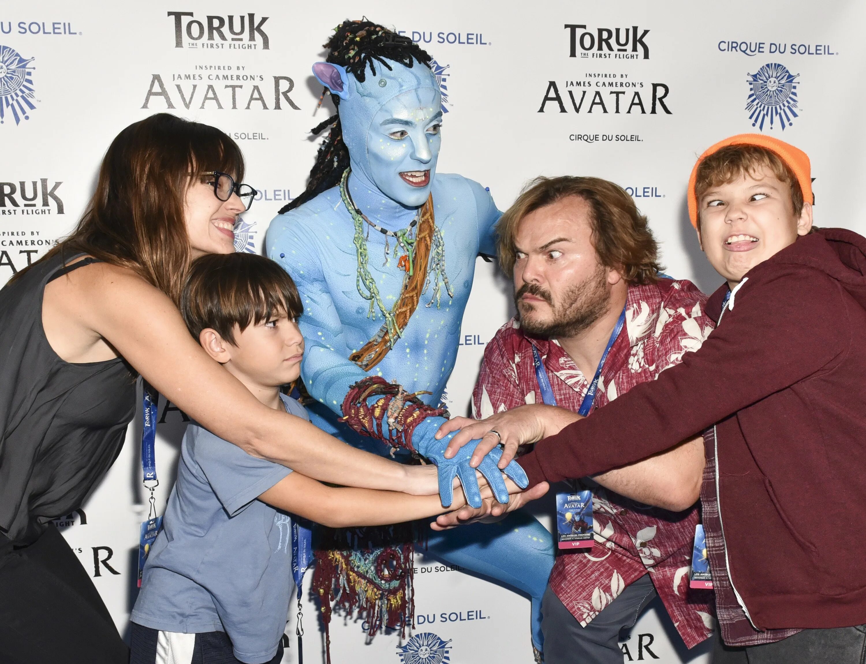 Jack s family. Джек блэк с семьей. джек блэк с женой. jack black семья. дети джека блэка.