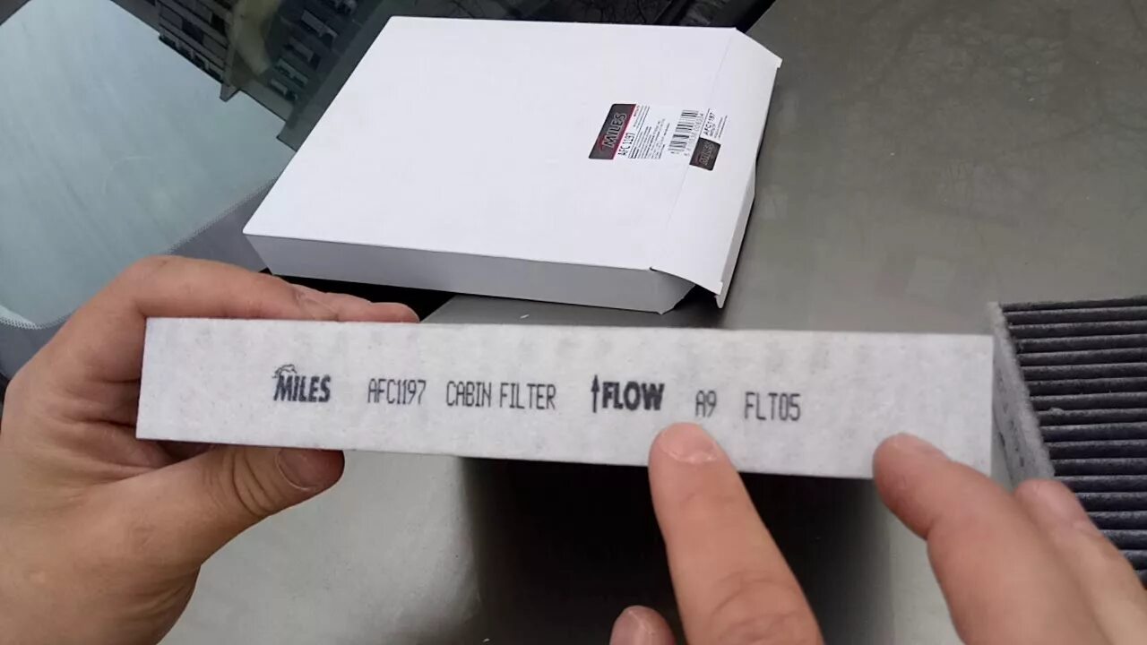 Установка салонного фильтра RAF Filter Premium на Mercedes GLA - RAF Filter на D