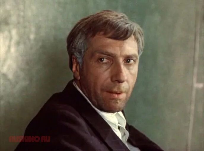 Сергей юрский актер. Остап бендер комбинатор. Юрский сергей юрьевич. Остап бендер актер юрский. Юрский сергей юрьевич роли.