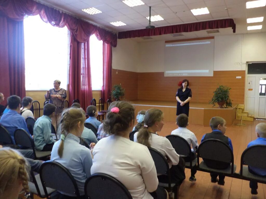 вышневолоцкая школа интернат 1. вышневолоцкий школа-интернат 1. школа интернат номер 1 вышний волочек. вышневолоцкая школа-интернат 2. школа-интернат 1 вышний волочек.