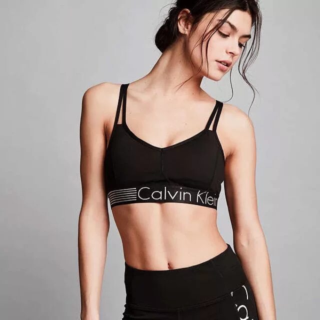 Calvin klein performance. Calvin klein size l. bleached calvin klein. calvin klein performance pfcp 6312.