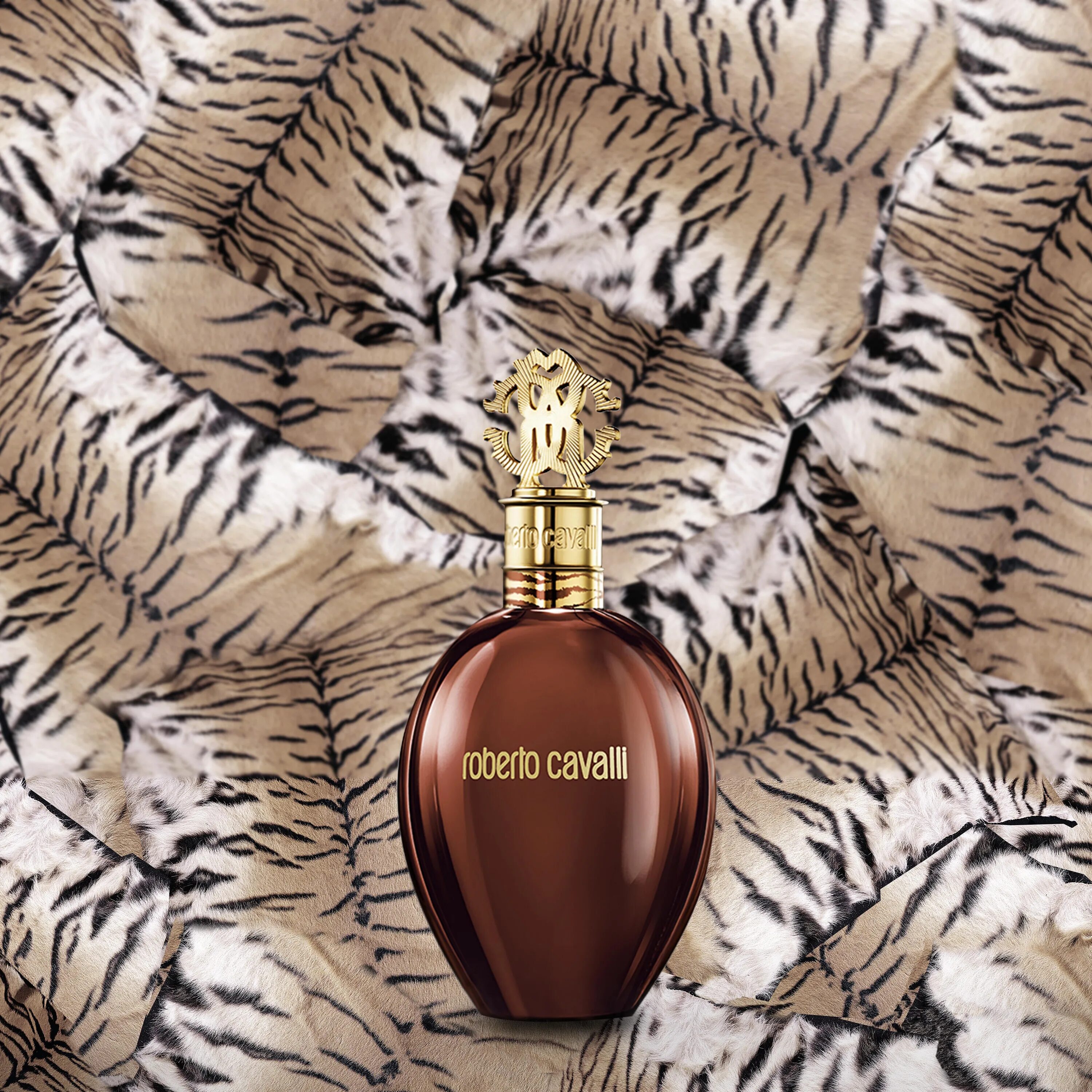 Тайгер духи. Roberto Cavalli oud. Роберто Кавалли духи тигр. Roberto Cavalli духи oud.